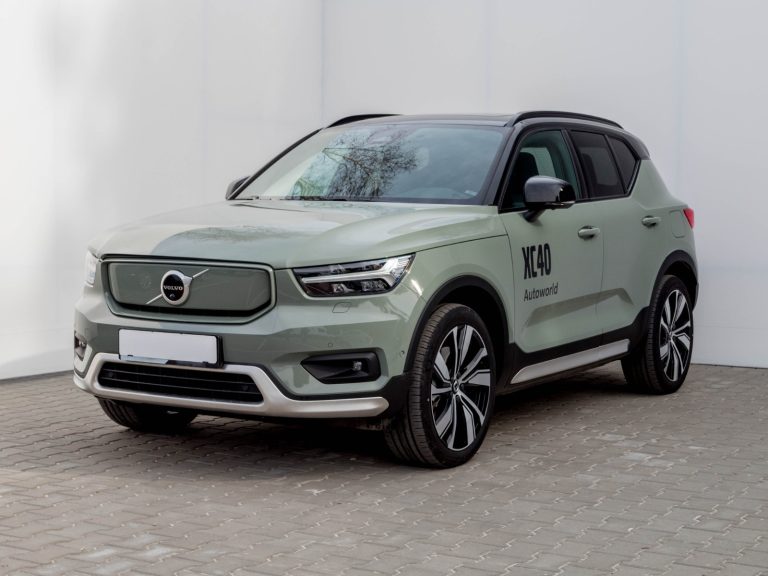 Volvo XC40 RECHARGE Volvo XC40 RECHARGE